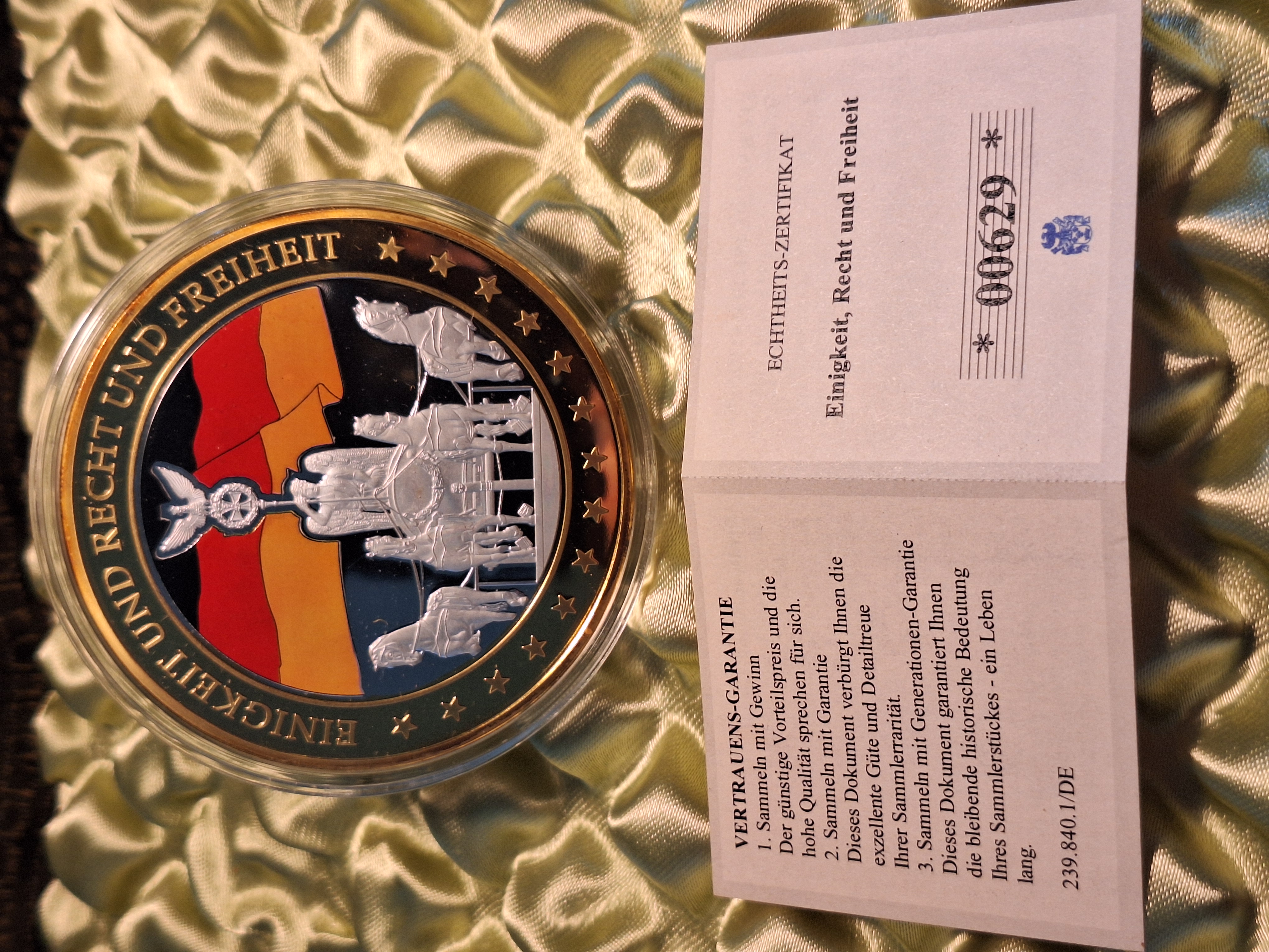 Medaille - Einigkeit, Recht und Freiheit — Bild 2