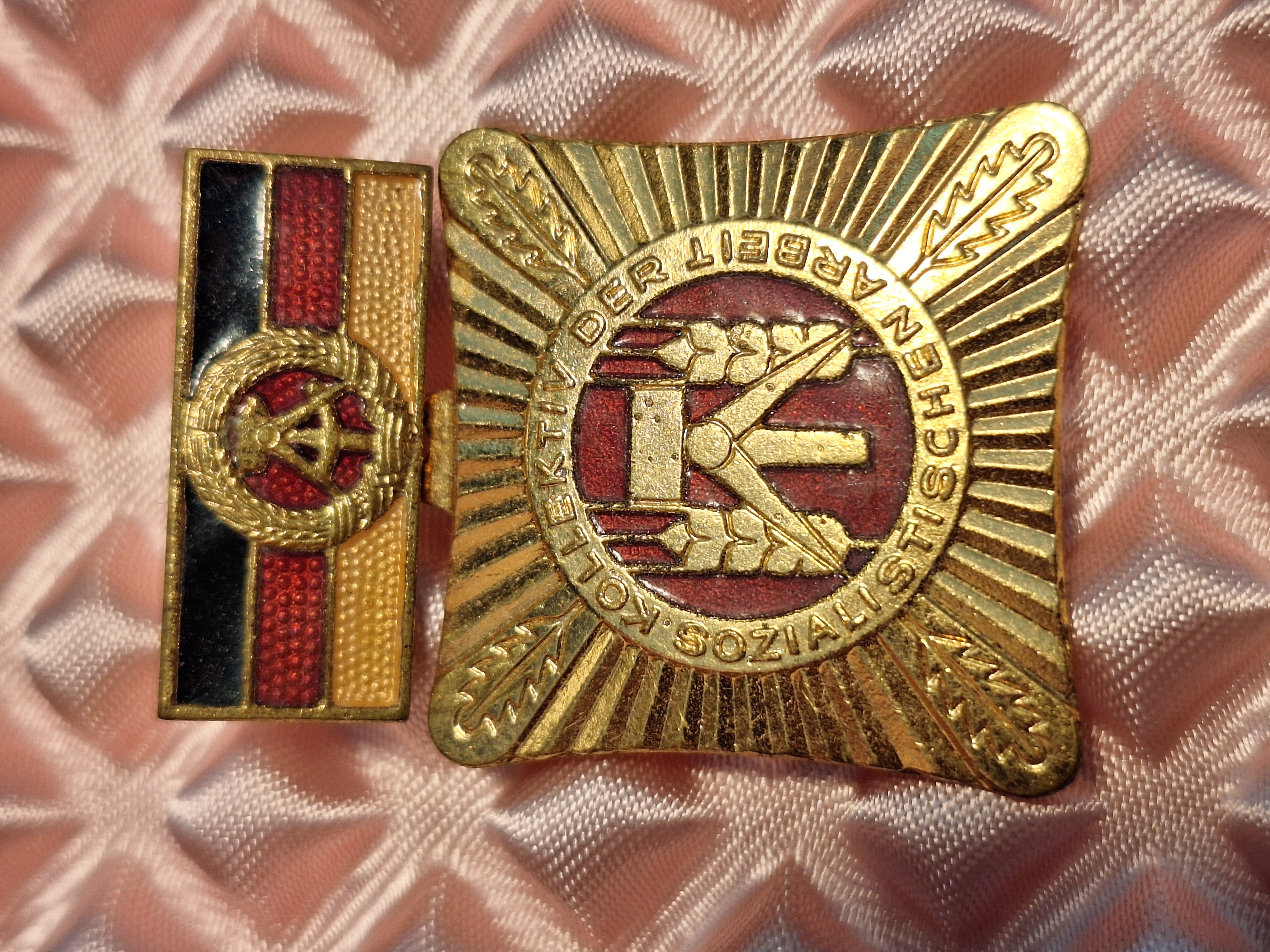 DDR - MEDAILLE KOLLEKTIV DER SOZIALISTISCHEN ARBEIT