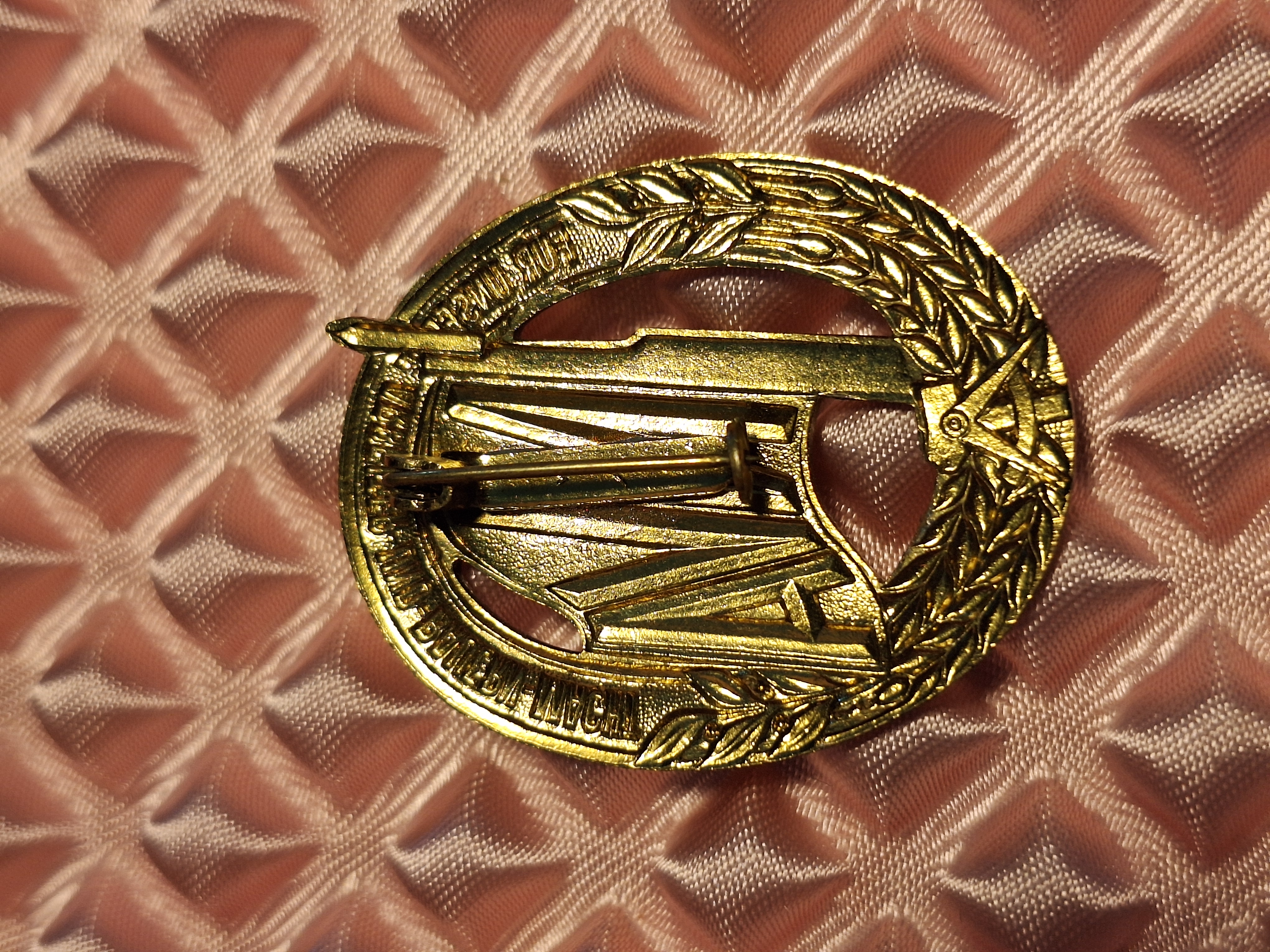 DDR - NVA - MILITÄRSPORTABZEICHEN - NVA ARMY SPORTS BADGE — Bild 2