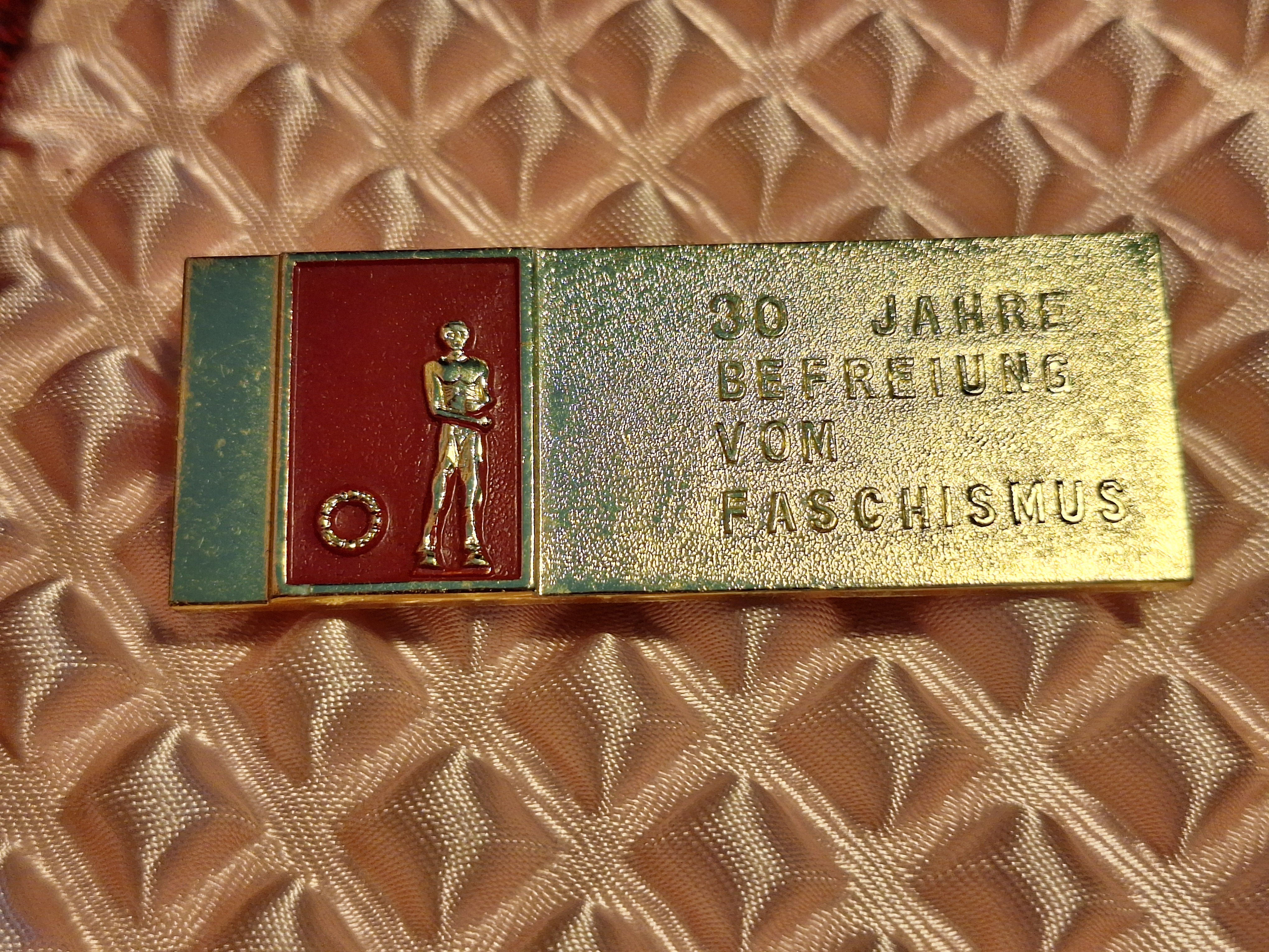 DDR - 30 Jahre Befreiung vom Fashismus DDR Anhänger, 1979