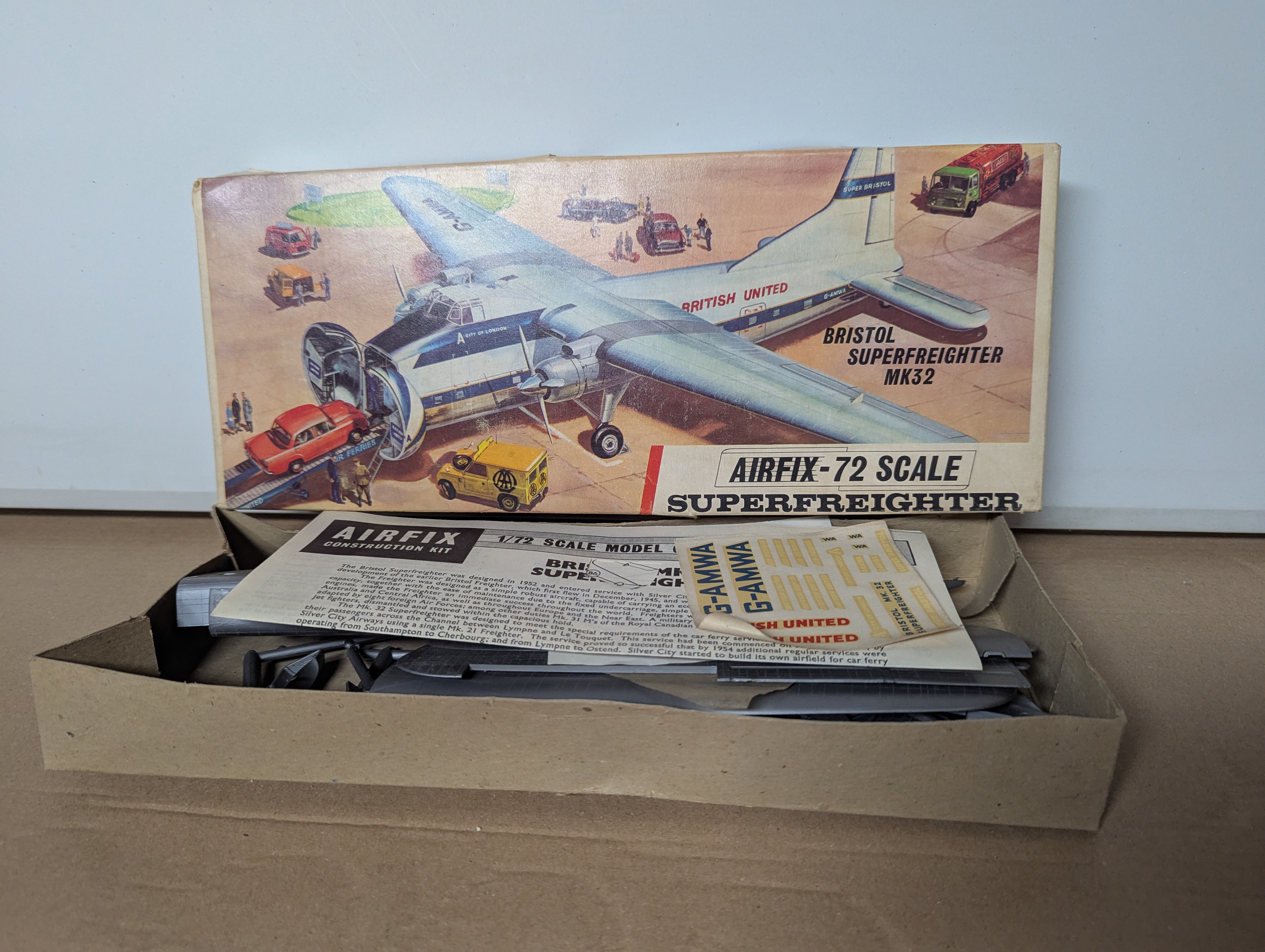 Modell Flugzeug - Vintage Airfix 1:72 Bristol SuperFreighter MK 32 - Bausatz — Bild 2