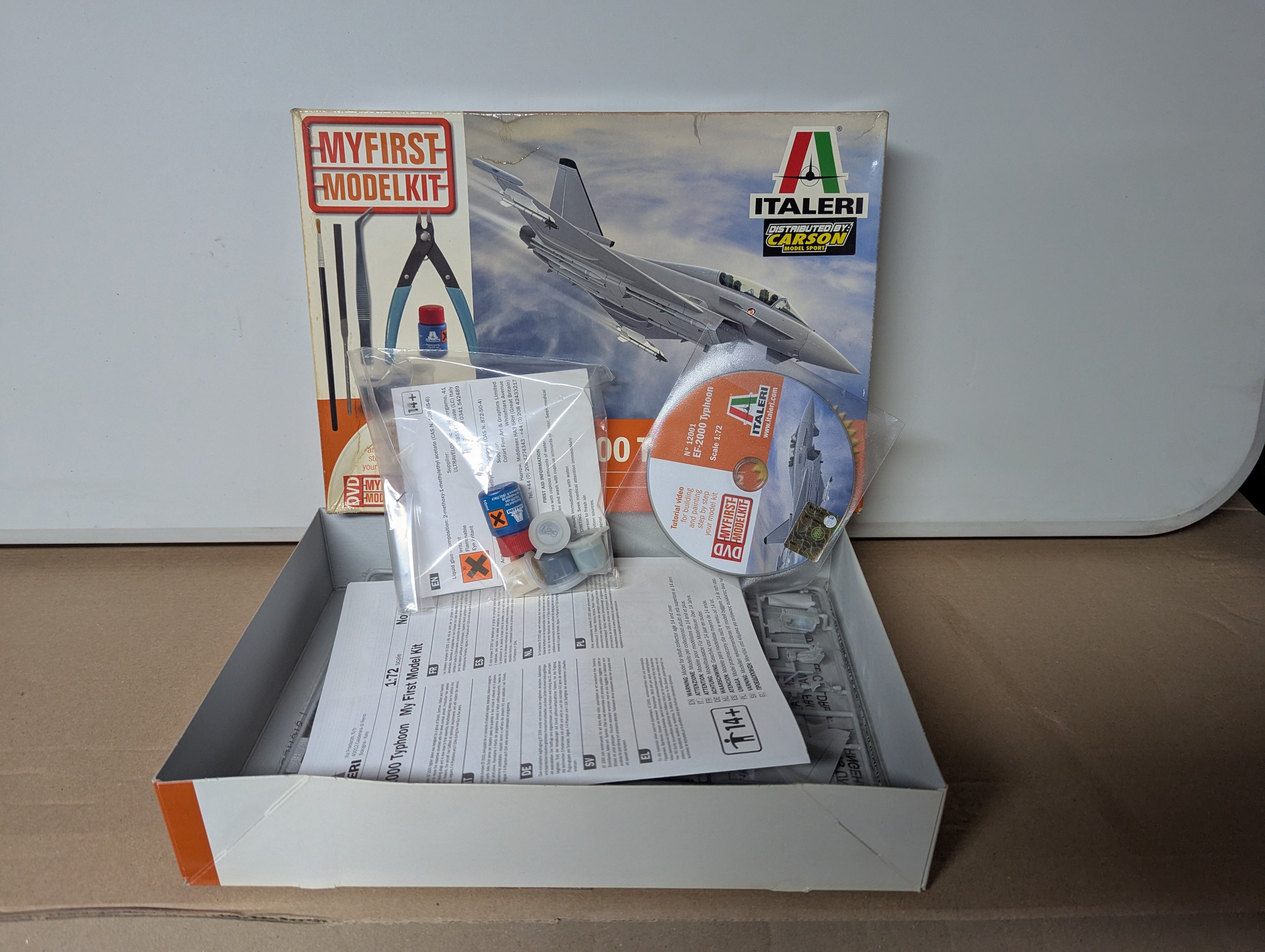 Modell Flugzeug - EF - 2000 TYPHOON My First Model Kit - Bausatz — Bild 2