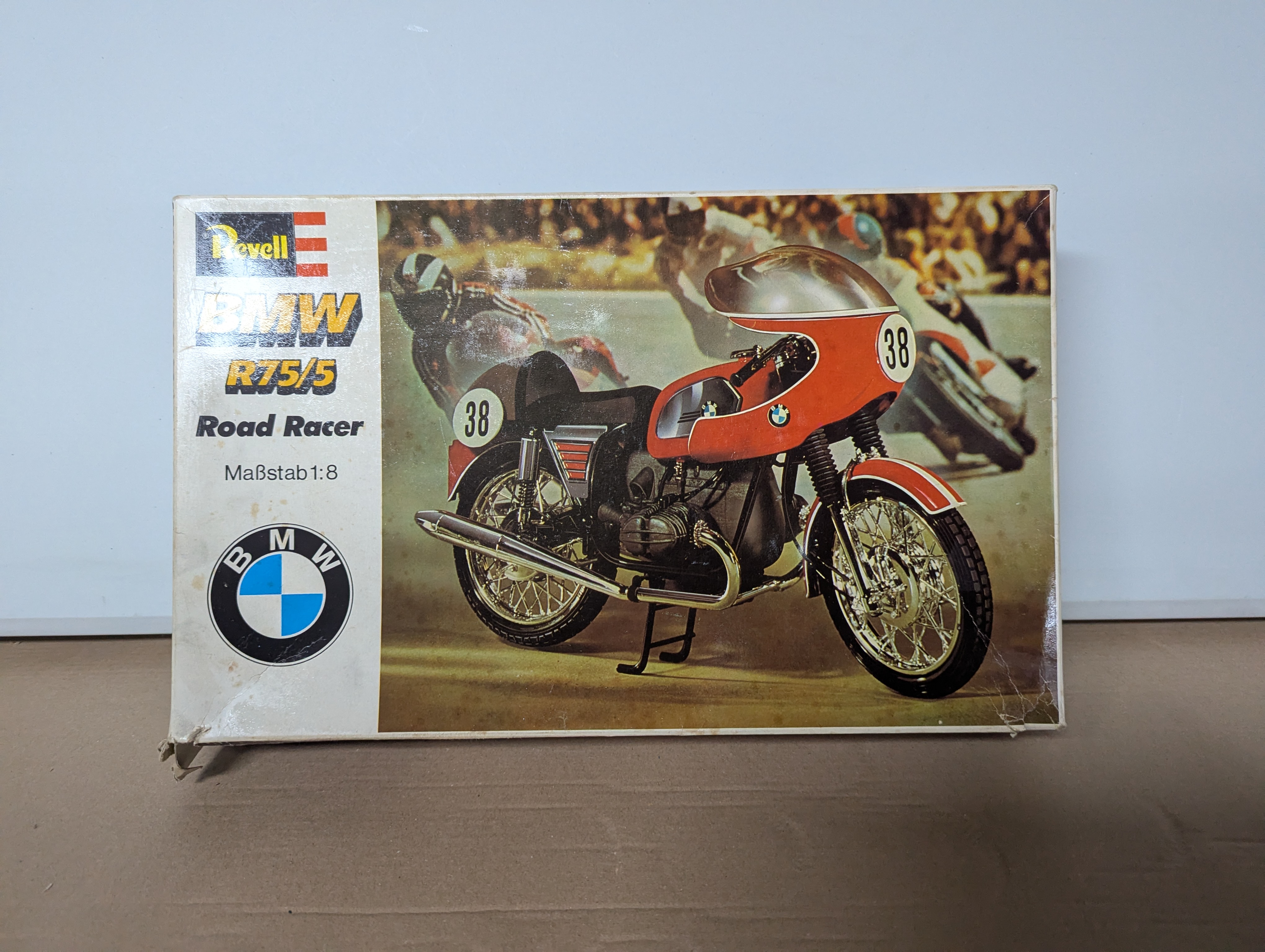 Modell Motorrad - Revell H-1597 1:8 BMW R75/5 Road Racer - Bausatz