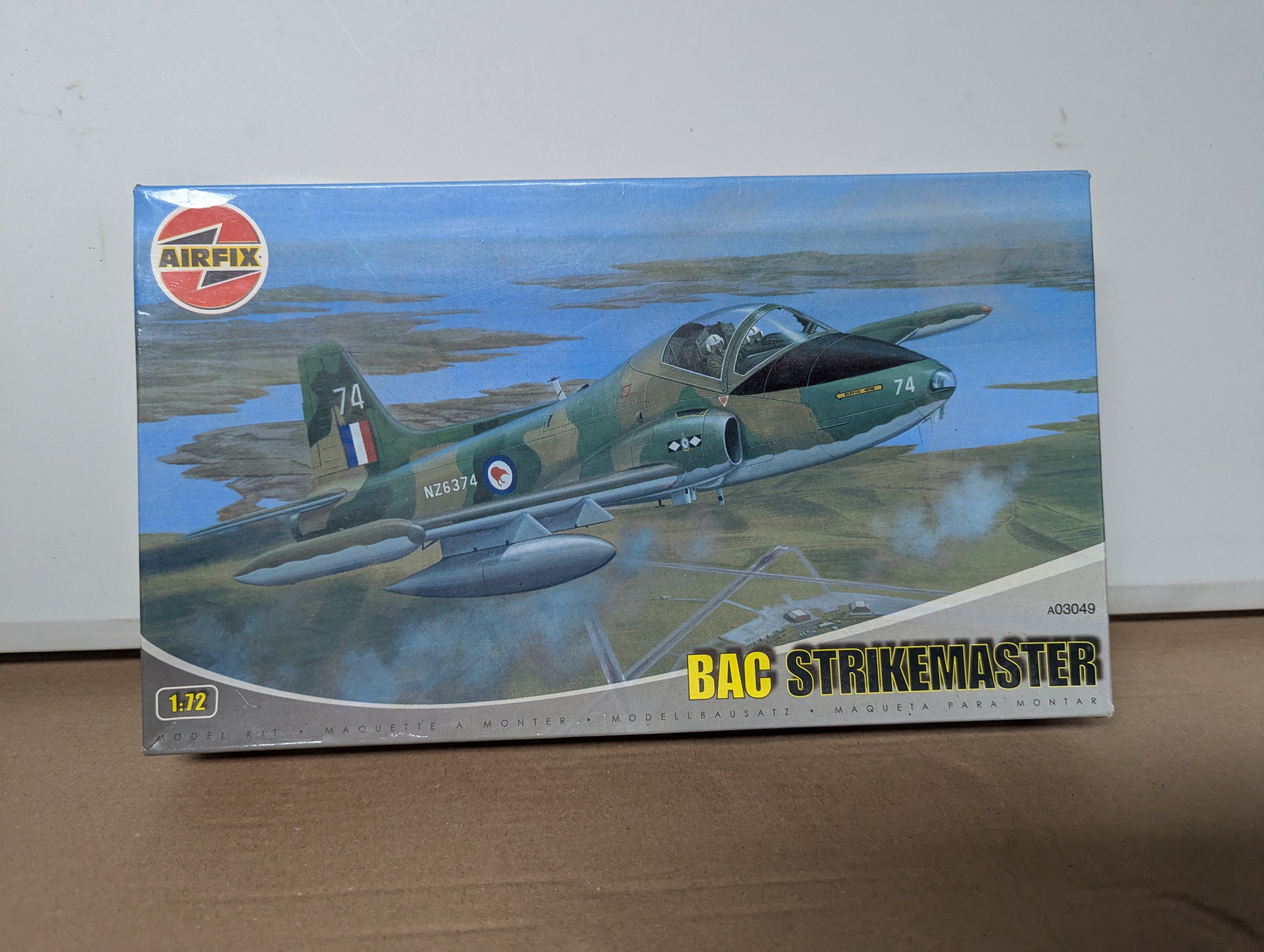 Modell Flugzeug - AIRFIX 1:72 03049 BAC STRIKEMASTER - Bausatz