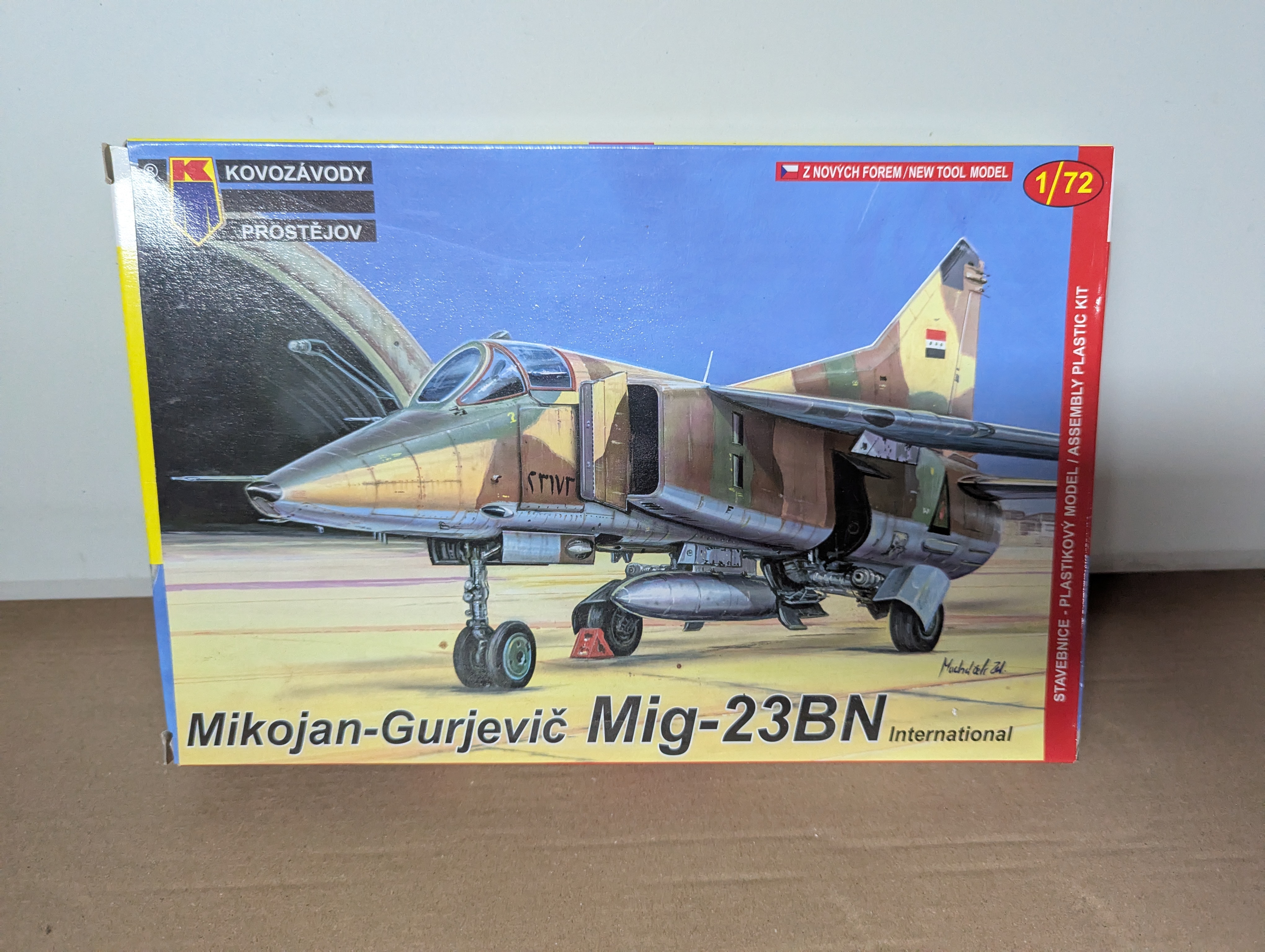 Modell Flugzeug - Kovozavody Prostejov 72096 MiG-23BN International  - Bausatz