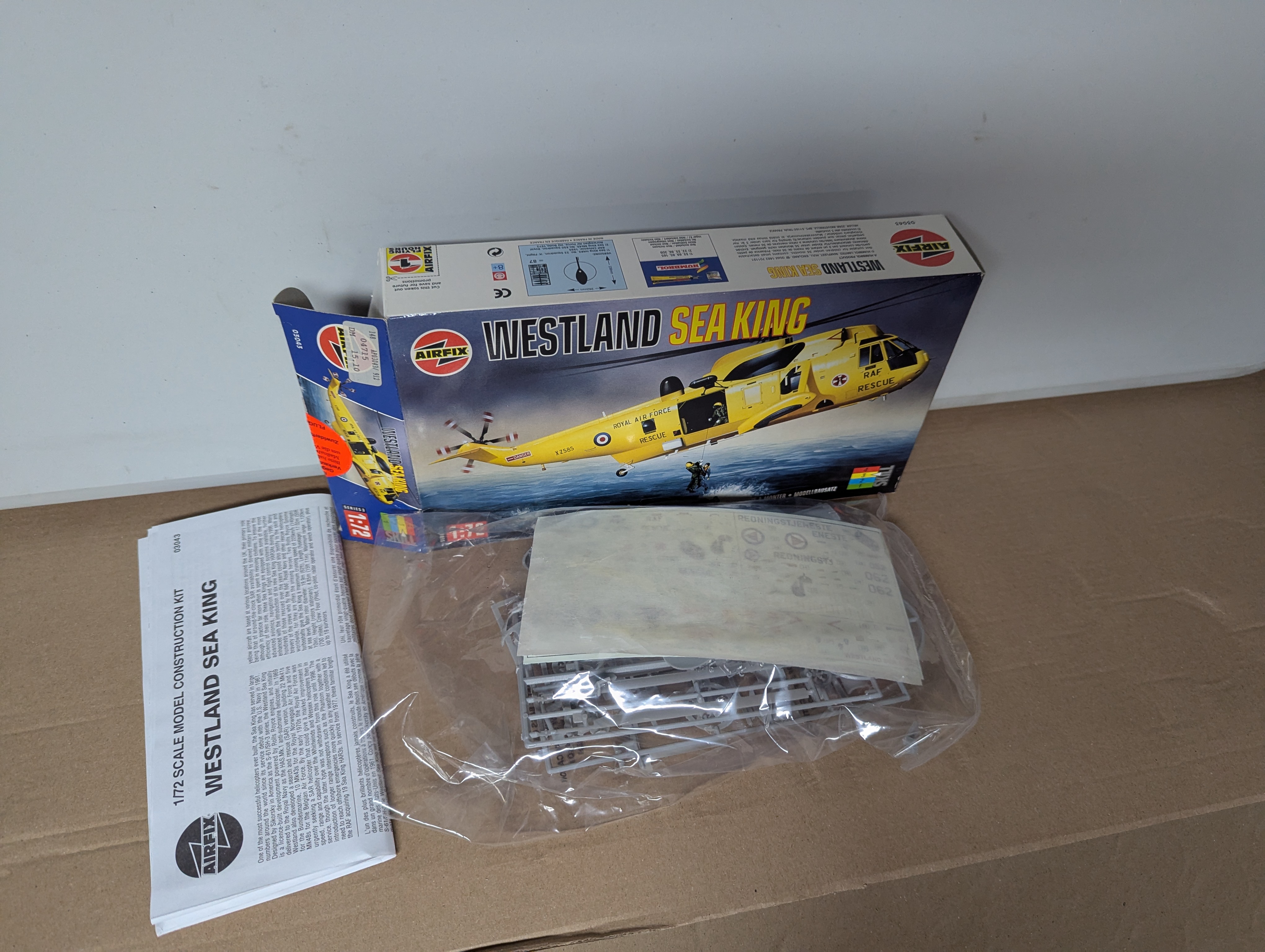 Modell Hubschrauber - Airfix Model Kit Westland Sea King 1:72 - Bausatz — Bild 2